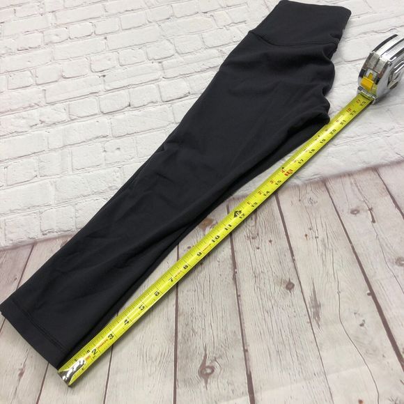 Lululemon Wunder Under Crop High Rise Tight Yoga Leggings Size 4 Black B202 -1 - Picture 4 of 15